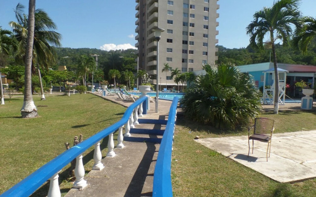 Turtle Towers Apartments