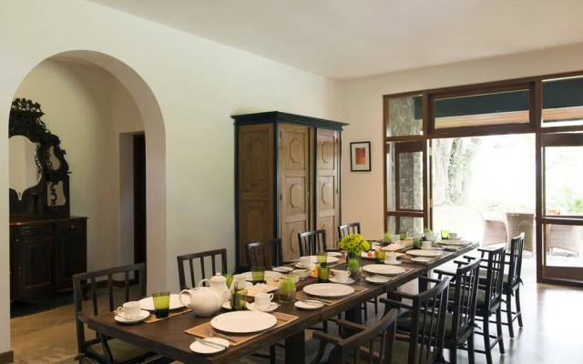Stone House Suites Kandy