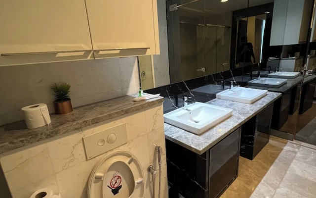 Platinum Suites KLCC by Sleepy Owl