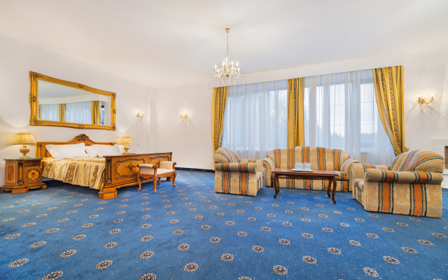 Hotel Aurelius Imparatul Romanilor