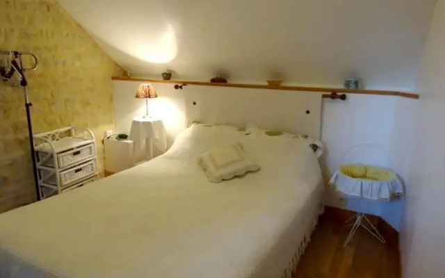 House With one Bedroom in Mandeville-en-bessin, With Enclosed Garden and Wifi - 6 km From the Beach