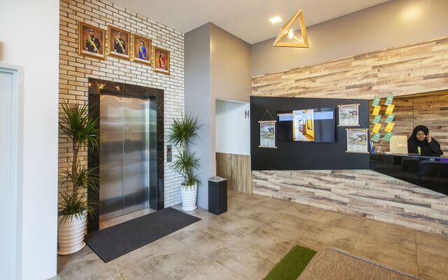 Bzz Hotel