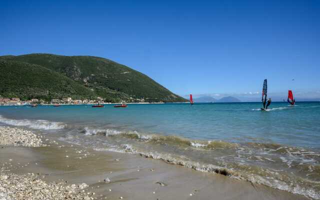 Elisso Hotel