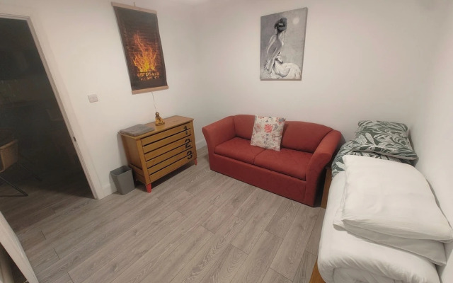 Serene City Escape in Southall