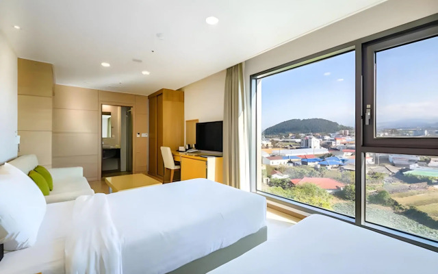 Uni Hotel Jeju