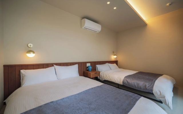 Reflexion Villas GLANZ