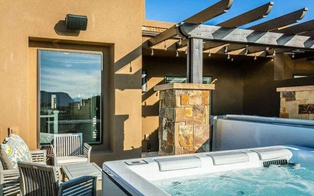 Suncliff Retreat By Redawning