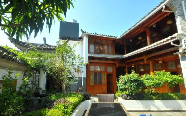 The courtyard of Sage Sage's house in Heshun
