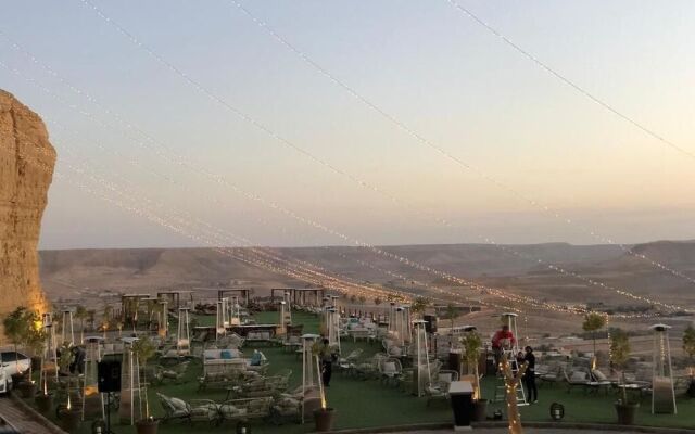 Al Ammariah Hills Resort