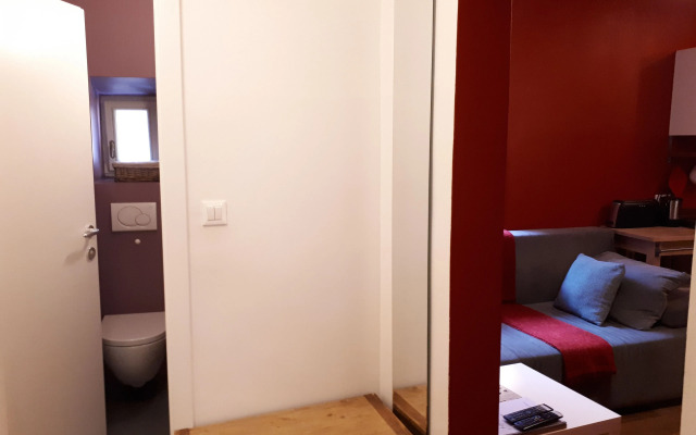 Central Riverside Apartments Meščanka