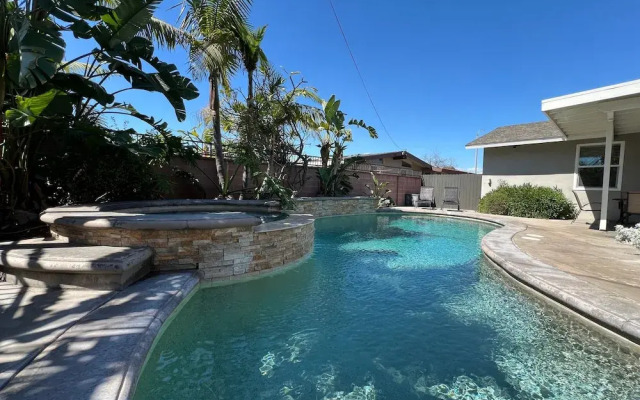 Dazzling 5 Bedroom Pool Home 1/4 Mile To Disney