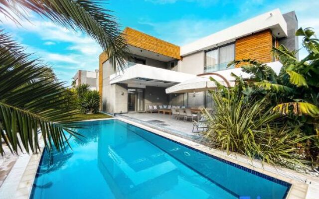 Luxurious private villa in Cesme Mamurbaba - 5min to beach & Alacati