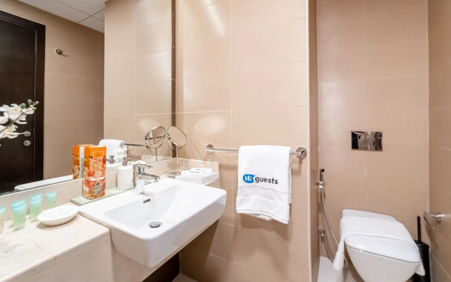 Deluxe Studio with Marina Views in Sparkle Towers