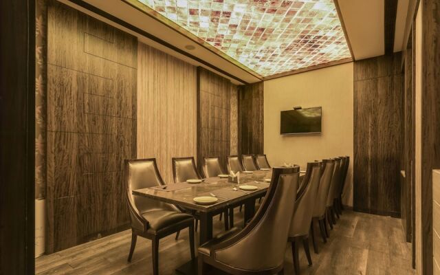 OYO 11676 Nakshatra Grand