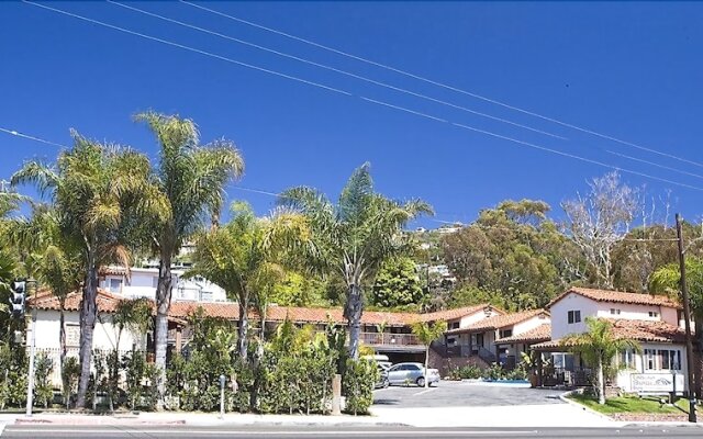 The Green Room Hotel