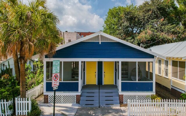 Book Comfy Elegant Home in Ybor, Walk to Strip