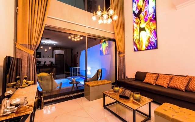 Villa Mulberry Collection 1