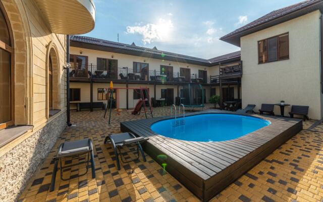 Gostevoj Dom "DIANA"