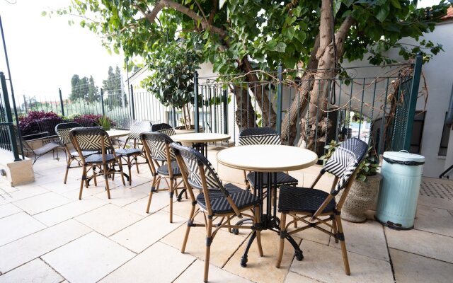 Zamarin Hotel