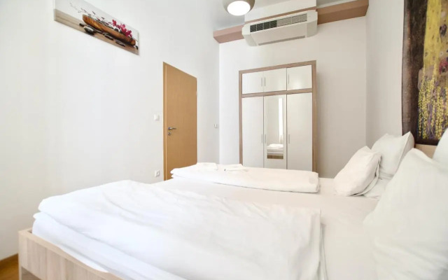 Premium Apartment by Hi5 - Vitkovics Suite