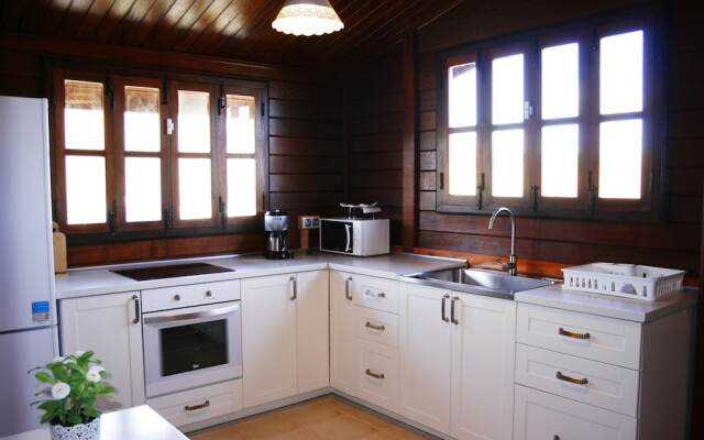 Fuerte Holiday Wooden Chalet Dreams