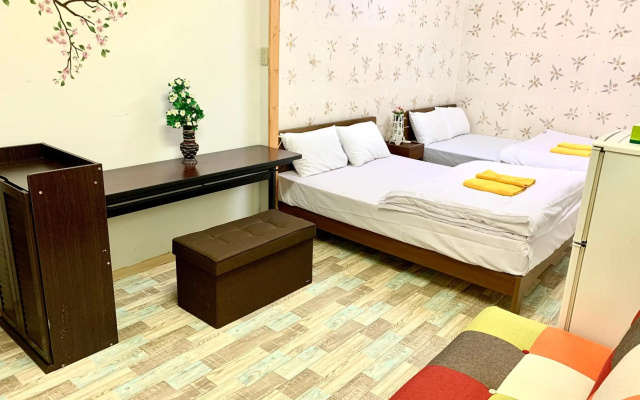 Shinjuku Sky Capsule – Guest Rooms – Tokyo