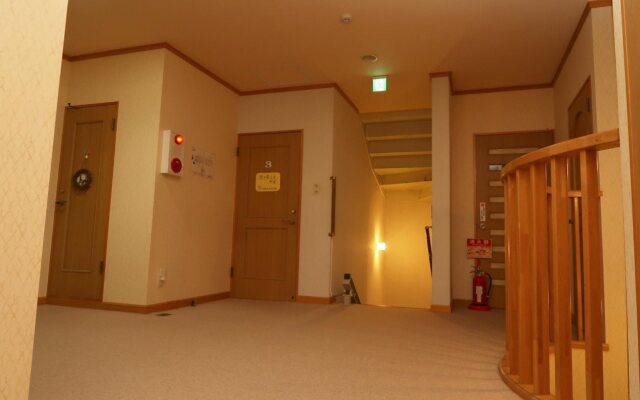 Otaru Station Sauare Guest House Ito