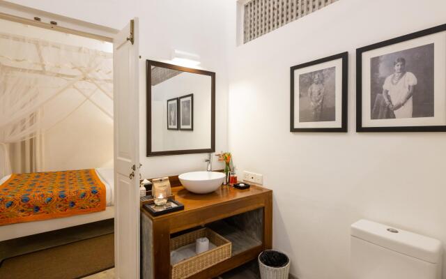 Taru Villas Mawella - Pool House