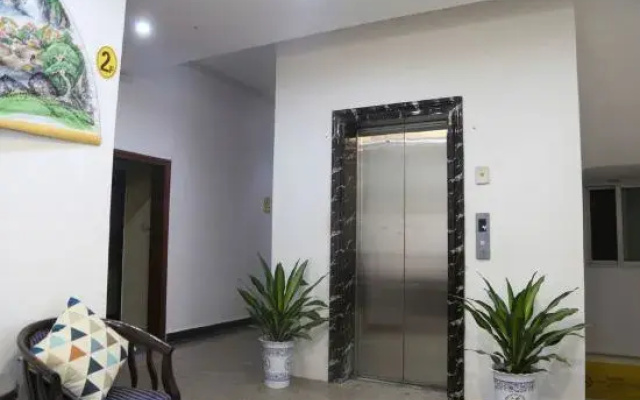 Yangshuo Home Beauty Hotel (Yangshuo West Street)
