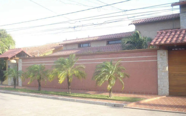 Los Trotamundos