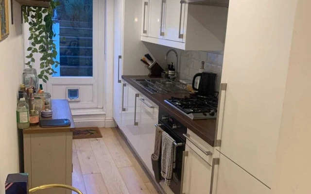 Stylish and Modern 1 Bedroom Flat Near East Dulwich