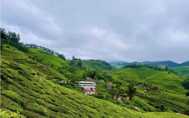 7 Malai Residency