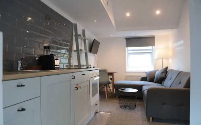Bright Apartment