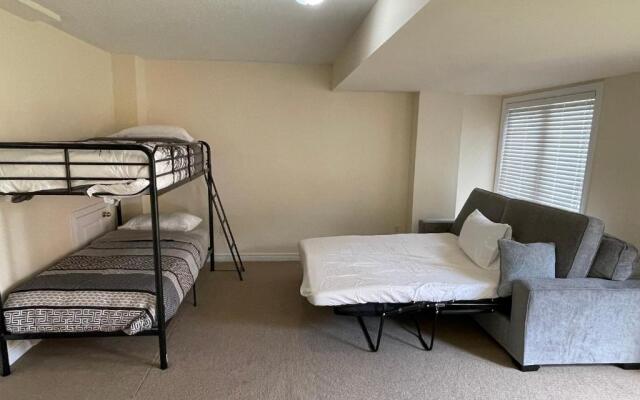 Yet Another Exquisite 3+1 Bedrooms Home Experience