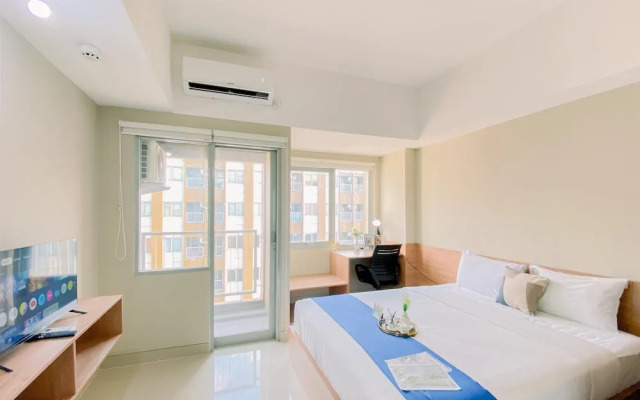 Cozy Living Studio at LRT City Jatibening Apartment