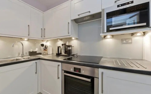 Studio Flat With Garden Access, Holland Park