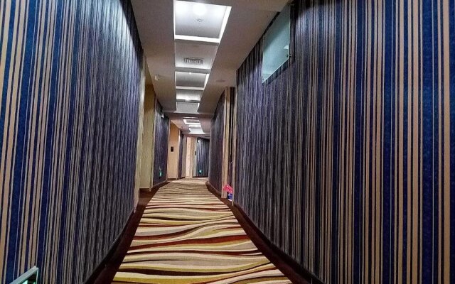 Quanzhou Ku6 Fashion Hotel (Dayang Department store)