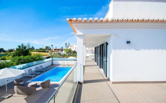 Ilha do Sol Luxury in an Ideal Location