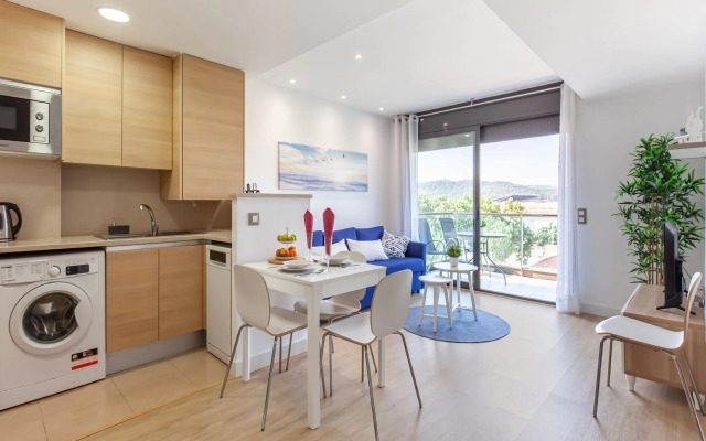 Modern Apartment in Palamós near Beach