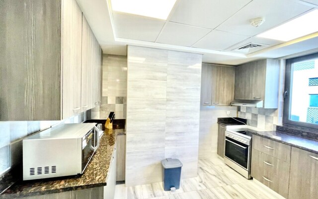 Marbella Executive 2 Bedrooms Balcony