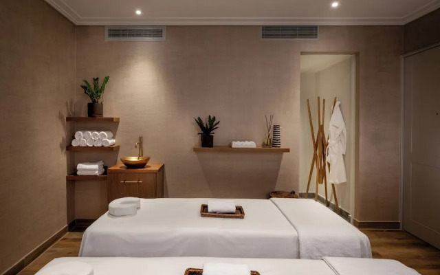 Hotel Nucha - Fattal Colors