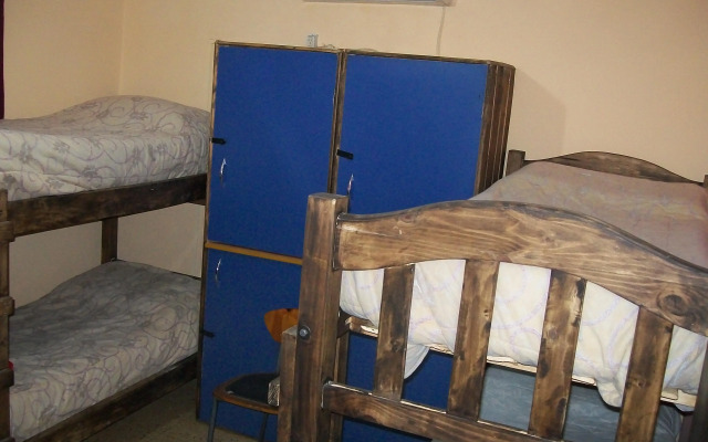 Hostel Wineries