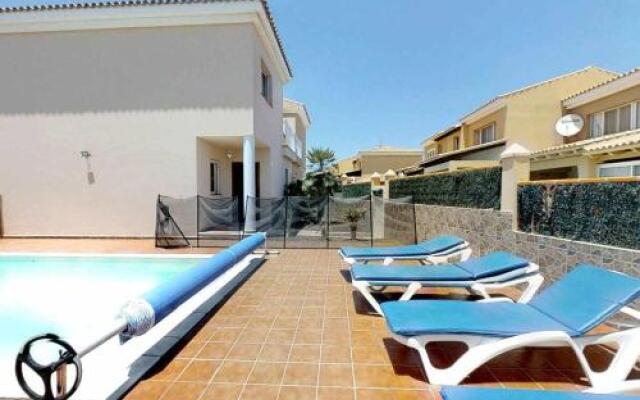 Villas and Apartments Olive Homes