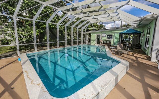 5670 Williams Dr. - M