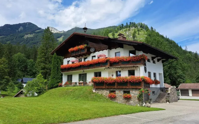 Hotel garni Landhaus Bürtlmair