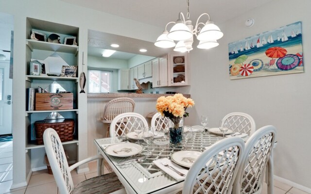 Runaway Bay 162 - 1542987