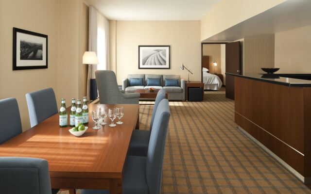 Four Points By Sheraton Gatineau-Ottawa