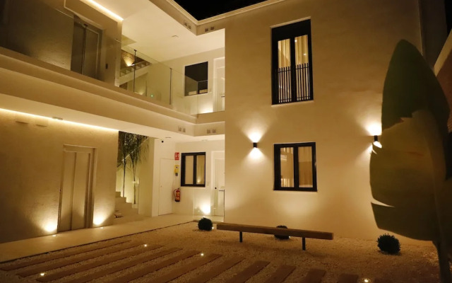 Medina Homes Puente Romano