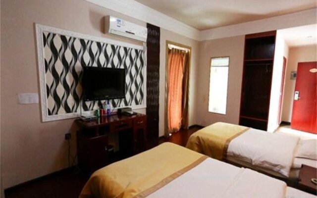 Yarisha Holiday Hotel - Mianyan