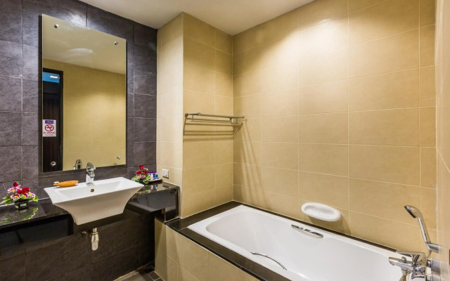 Apasari Krabi Hotel  (SHA Extra Plus)